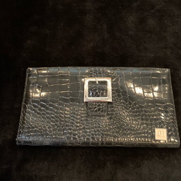 Purse - Picture 6 of 8